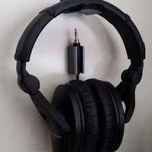 headphone cord holder gadget mount headphones audio 3d print model - Mito3D