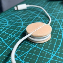 auricular cable rodillo longitud ajustamiento herramienta iphone 3d print model - Mito3D