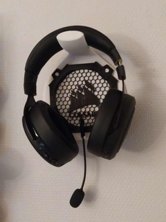 headphone holder corsair microphone hanger hook audio sound 3d print model - Mito3D