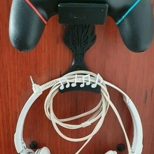 headset & game control support gamer 3d print model - Mito3D