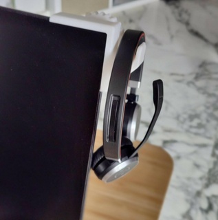 headset monitor hanger headphones hook organizer headphone holder bracket 3d print model - Mito3D
