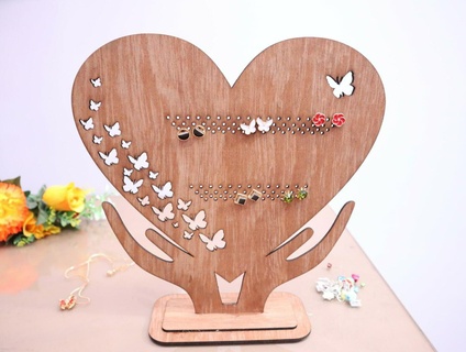 heart-shaped jewelry holder laser cut heart standing stand earring 3d print model - Mito3D