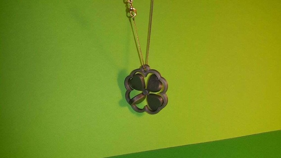 heart clover - lucky jewelry- heart- fashion- gift- charm pendants- charm- jewelry 3d print model - Mito3D