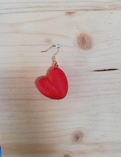cœur oreille bague clé chaîne boucle d'oreille porte clés Valentin valentines 3d print model - Mito3D
