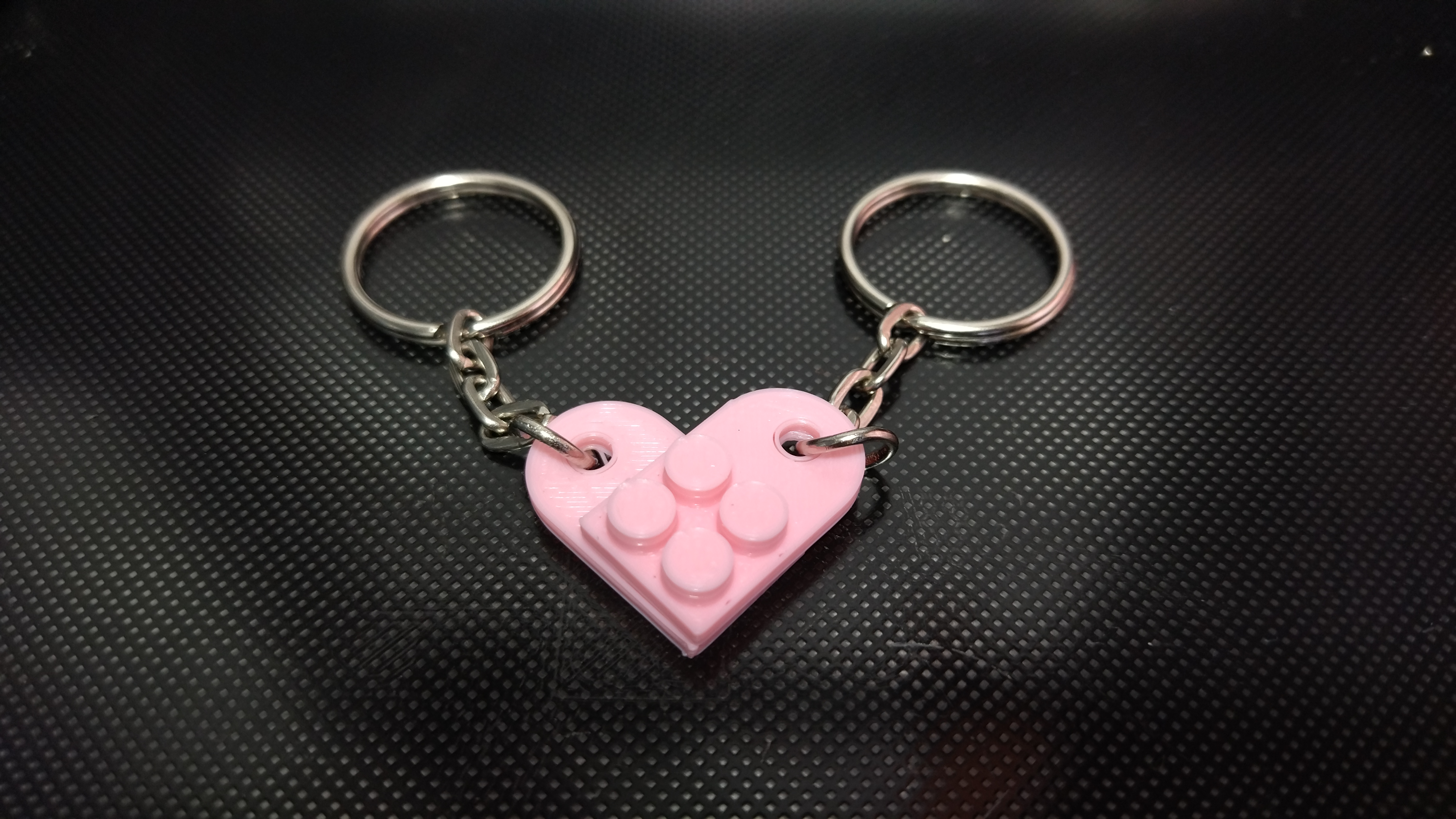heart keychain valentine's day love 3D print model - Mito3D