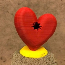 cœur Marika l'amour sculptures 3d print model - Mito3D