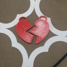 Herz-Halsketten Schmuck valentines Tag Geschenke personalisierte Anhänger Monogramm gebrochenes Herz 3d print model - Mito3D