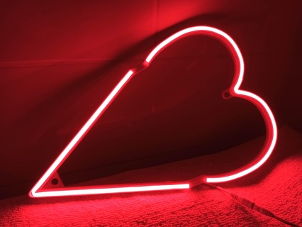 heart neon led sign love lights lamp decoration deco gift 3d print model - Mito3D
