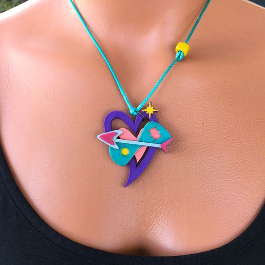 heart pendant necklace jewelry heart love valentine pendant necklace cute retro 3D print model - Mito3D