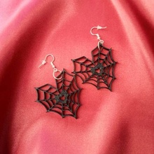 heart spider web earrings jewelry key ring keychain earring goth gothic alternative fashion halloween horror punk creepy pendant 3d print model - Mito3D