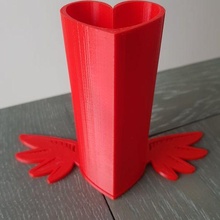 heart vase decoration art flowers st valentine party 3d print model - Mito3D
