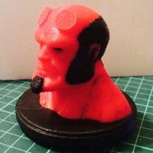 hellboy a doppia estrusione di busto gioco 3d print model - Mito3D