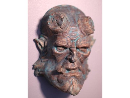 hellboy mur masque soulagement main sculpter art enfer garçon sculpture décor 3d print model - Mito3D