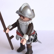 casco terzi personalizzato scala figure playmobil gioco giocattoli arte giocattolo caschi esercito miniature medievale casa delle bambole 3d print model - Mito3D