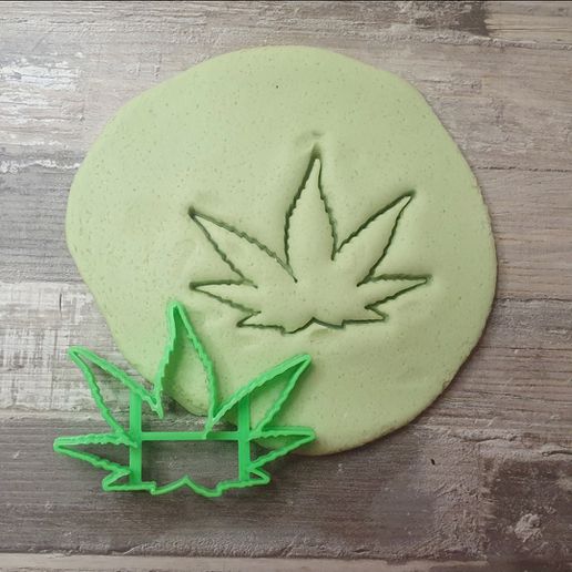 kenevir Yaprak kurabiye kesici esrar 3D print model - Mito3D