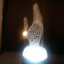 su mano al árbol de la joyería casa art voronoi luz decoraciones sala exposiciones stand 3d print model - Mito3D