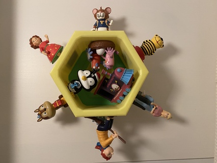 hexagon cube shelf tonie box figures 3d print model - Mito3D
