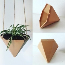 altıgen piramit asılı ekici tabanlı ev airplants pot bitkilerini saksılar bitki kapları 3d print model - Mito3D