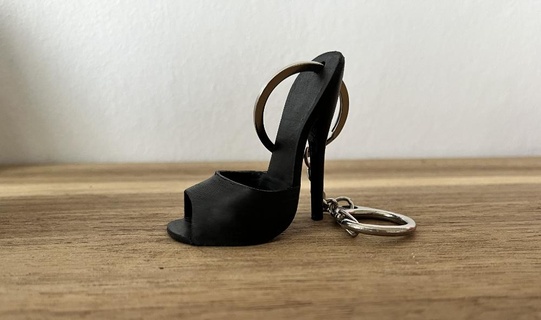 haute talon clé chaîne chaussure 3d print model - Mito3D