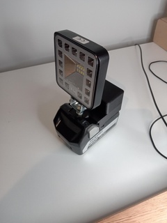 hikoki hitachi 18v lámpara adaptador halógeno herramientas 3d print model - Mito3D