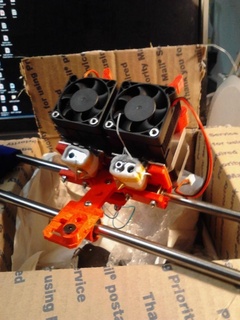 hinged dual x carriage qu-bd mbe 3d extruder makerbot mk7 sketchup test printers 3d print model - Mito3D