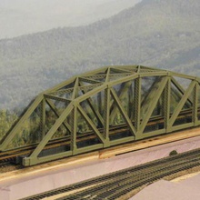 ho scale126 pés em aço arqueadas, a ponte de fardo arquitetura edifícios estruturas 3d print model - Mito3D