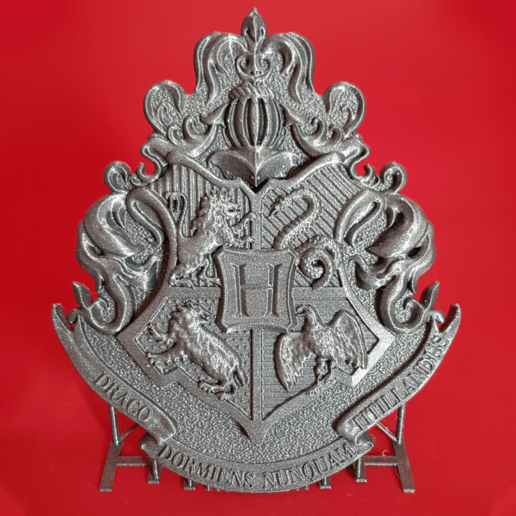 poudlard crête la maison harry potter roxfort gryffondor serpentard serdaigle poufsouffle maisons de héraldique bouclier le chevalier l'intérieur hall l'assistant art sculptures 3D print model - Mito3D