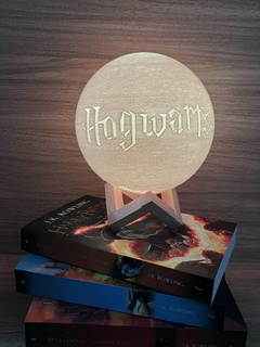 hogwarts harry potter lamp 3d print model - Mito3D