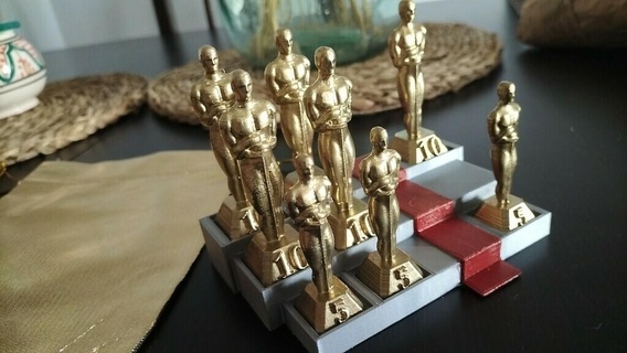 hollywood dourado Oscars borda jogos Juego mesa ficar pé oscar 3d impressão 3d print model - Mito3D