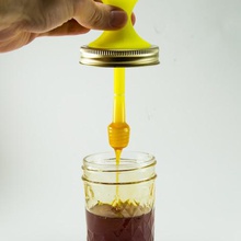honey dipper coperchio casa a nido d'ape vaso di miele honeypot bee ape cucina utensile utensili da 3d print model - Mito3D