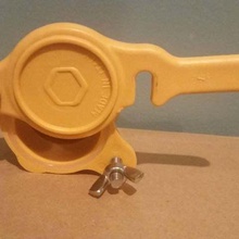 honey gate wrench tool hand tools beekeeping 3d print model - Mito3D