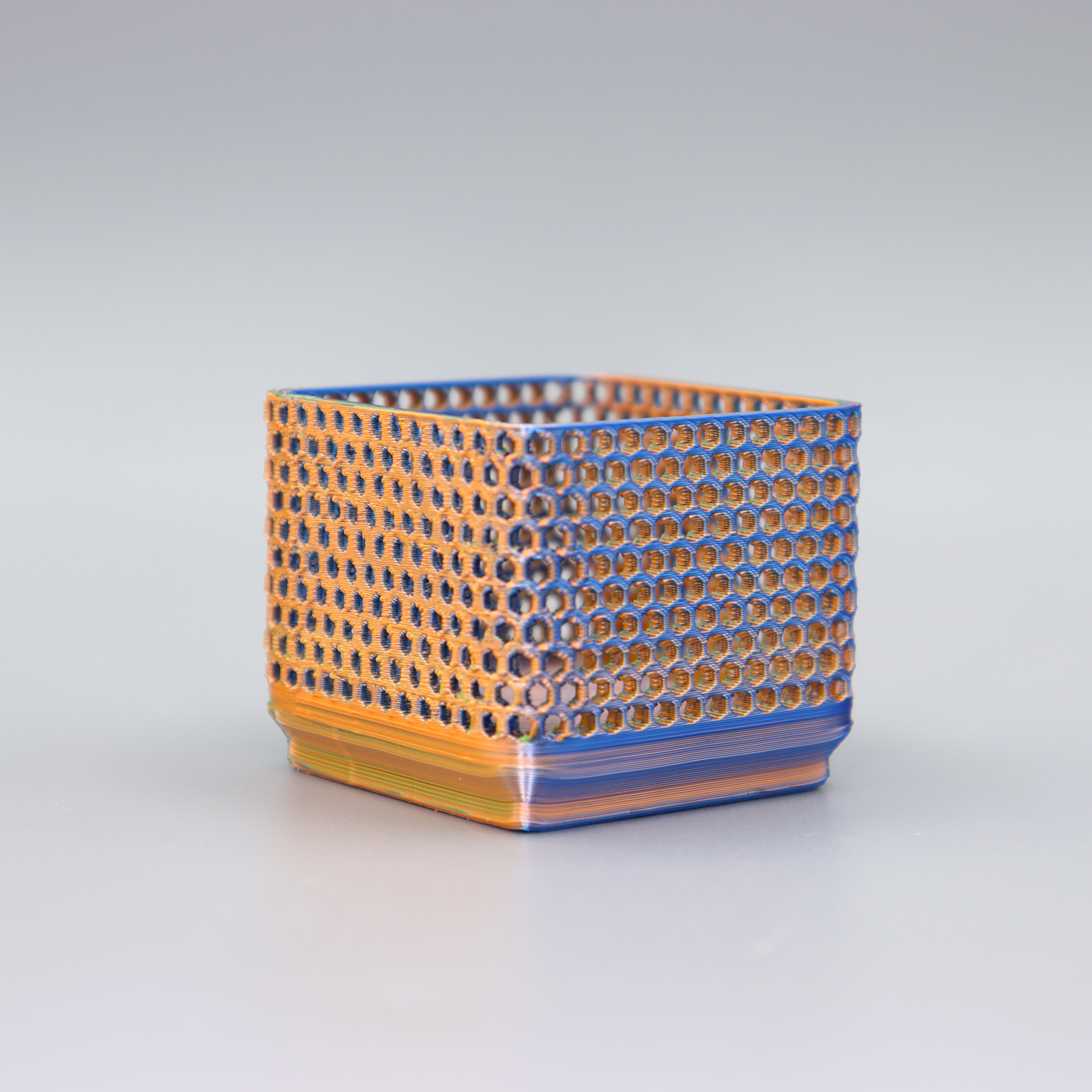 honeycomb bin 1x1 gridfinity 3D print model - Mito3D