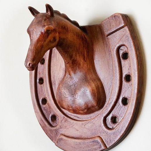 cavallo di montaggio a parete casa arredamento legno filamento ferro 3D print model - Mito3D
