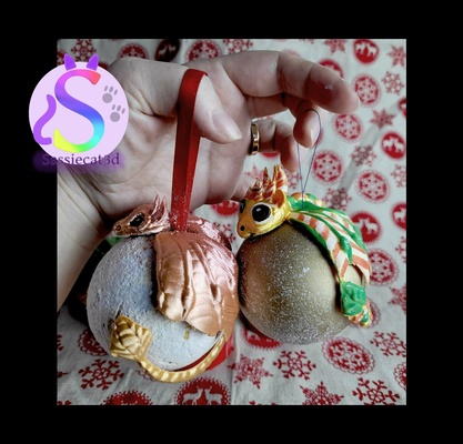 hugging dragon ornaments christmas xmas baubbles ornament mini baby candy 3d print model - Mito3D