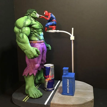 hulk spidey diorama 3d print model - Mito3D