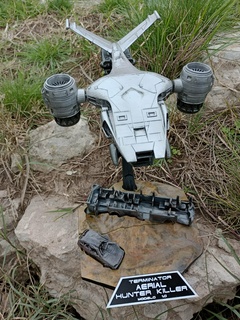 cazador asesino aéreo 1144 escala alto definición fdm diorama base Arte terminador James Cameron Skynet hd 3d print model - Mito3D