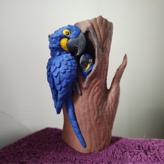 hyacinth nest parrot bird macaw baby parent father mother chick truck sculpture figurines animal decoration 3d print model - Mito3D