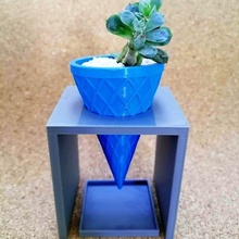 crème glacée cône minuscule planteur base 3d print model - Mito3D