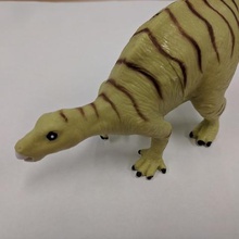 iguanodonte dinosauro gioco animali giocattolo Scansione 3d 3d print model - Mito3D