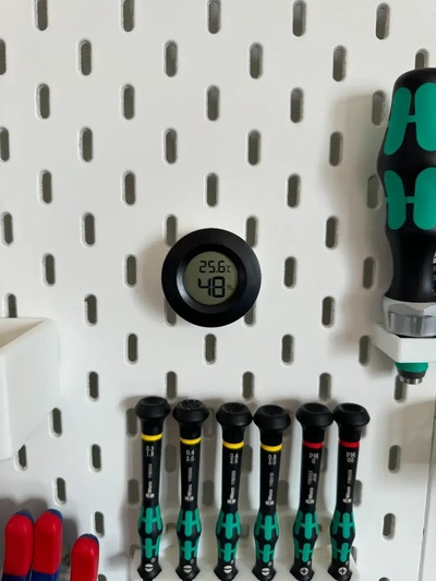 ikea skadis hygrometer clip mini werkzeuge 3d print model - Mito3D