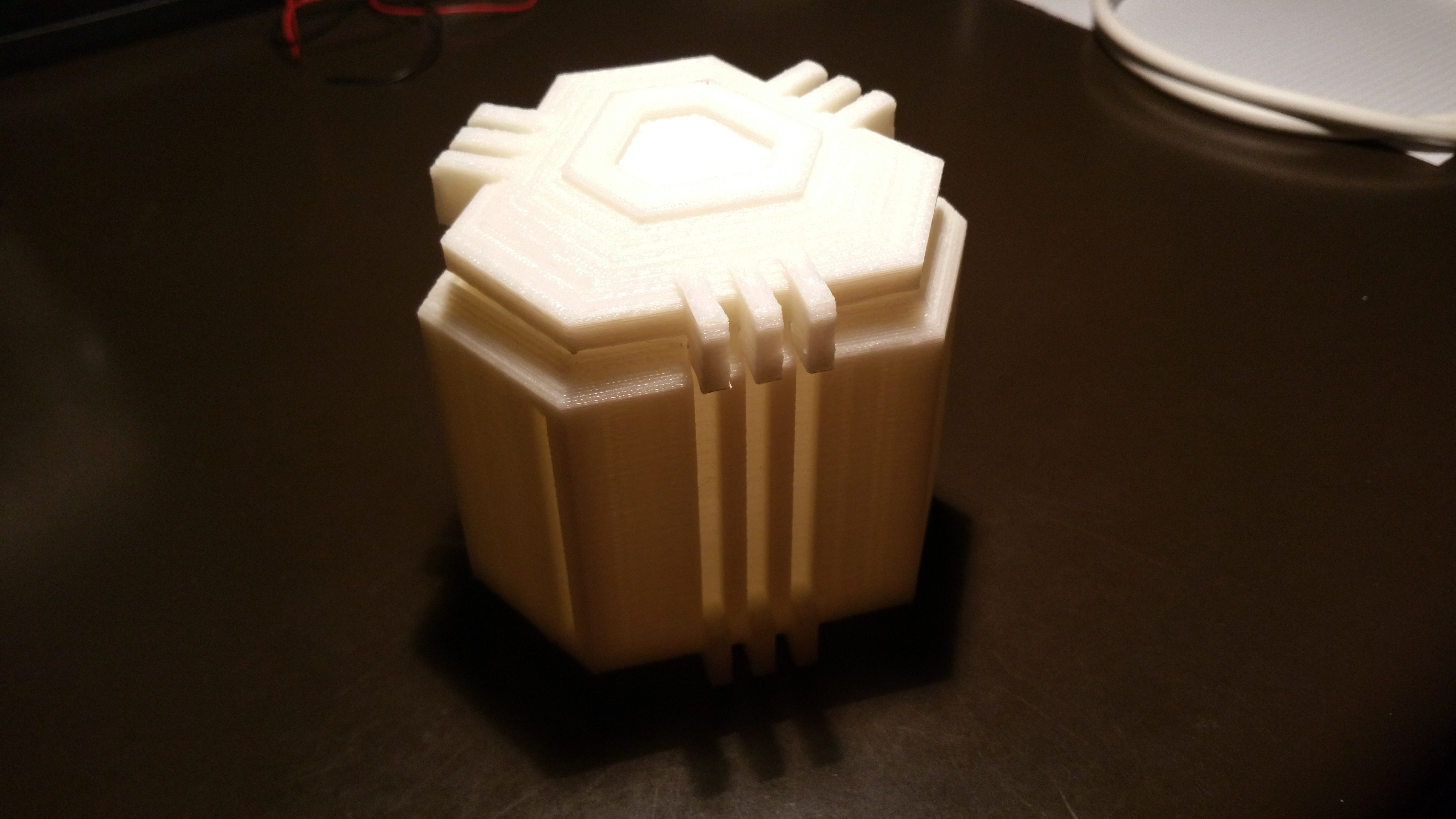 entrada cápsula jogos 3D print model - Mito3D