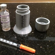 insulin Flaschenhalter tool 3d print model - Mito3D