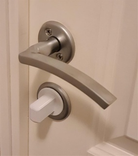 interior puerta llave gorra baño bloquear casa 3d print model - Mito3D