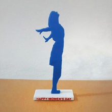 la giornata internazionale delle donne statua art 3dprint in miniatura scultore lady womens ragazza donna il festival vacanza giorno womensday 3d print model - Mito3D