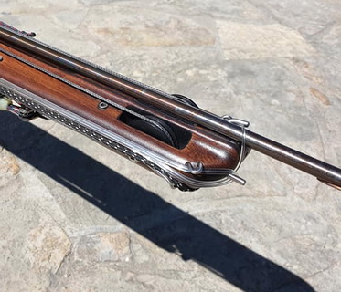 invert roller spearfishing gun precision freedive diy woodgun speargun airsoft grip 3d print model - Mito3D