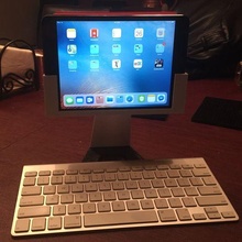 iPad mini 2 3 moniteur riser gadget supporter tablette 3d print model - Mito3D