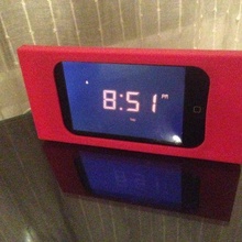 iphone3 bedside alarm clock gadget mobile phone 3d print model - Mito3D