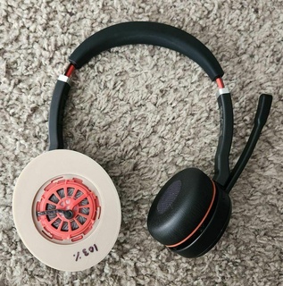 jabra evolucionar 75 oído oval auriculares adaptador audio 3d print model - Mito3D