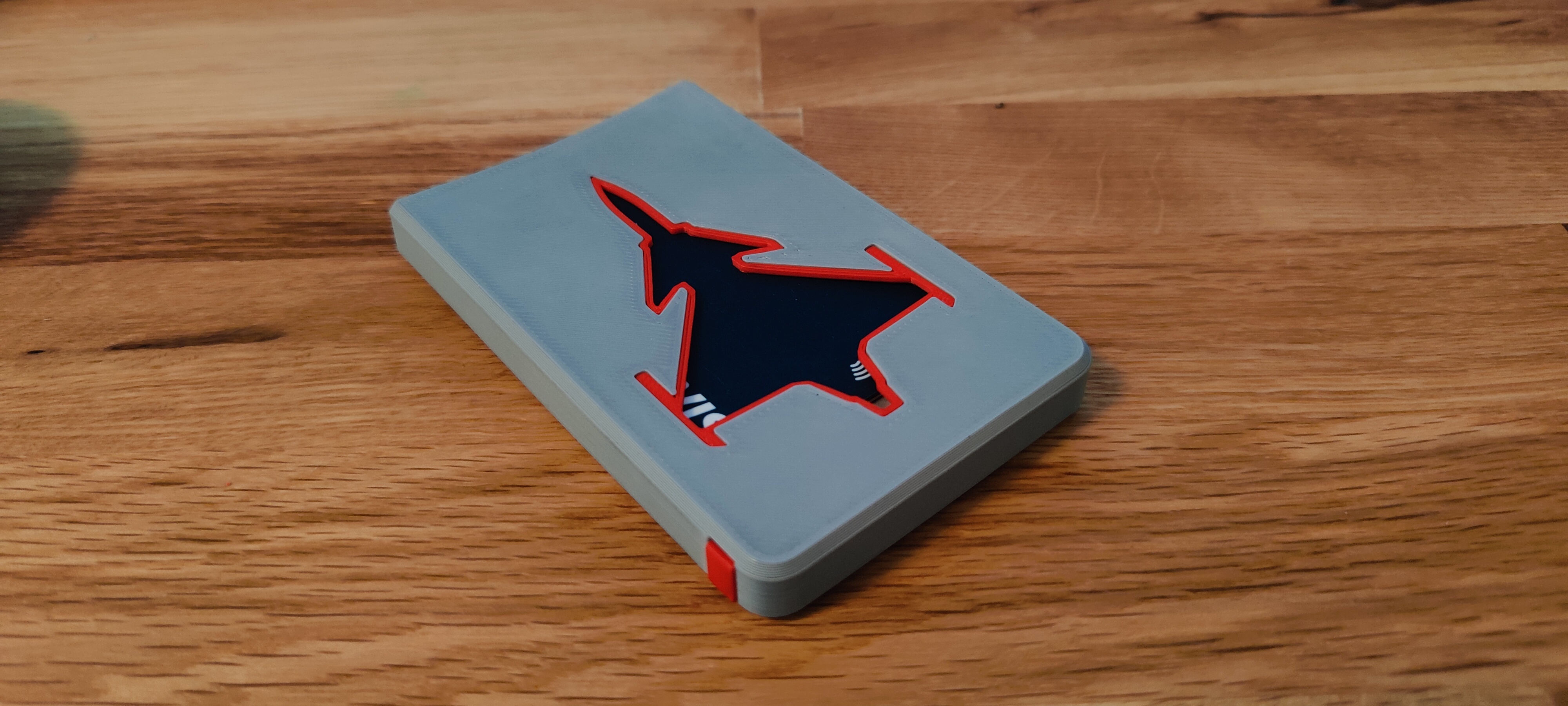 jas 39 griple tarjeta billetera soporte artilugio frio saab 3D print model - Mito3D