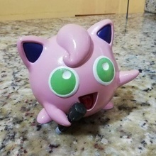 jigglypuff porquinho banco Pokémon Rosa dinheiro Salve Nintendo 3d print model - Mito3D
